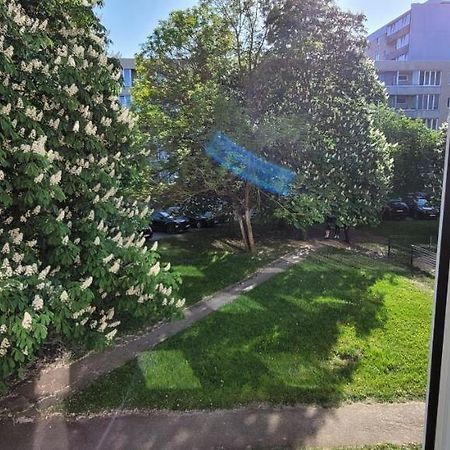 Apartments Near The Center And Airport Tallinn Bagian luar foto