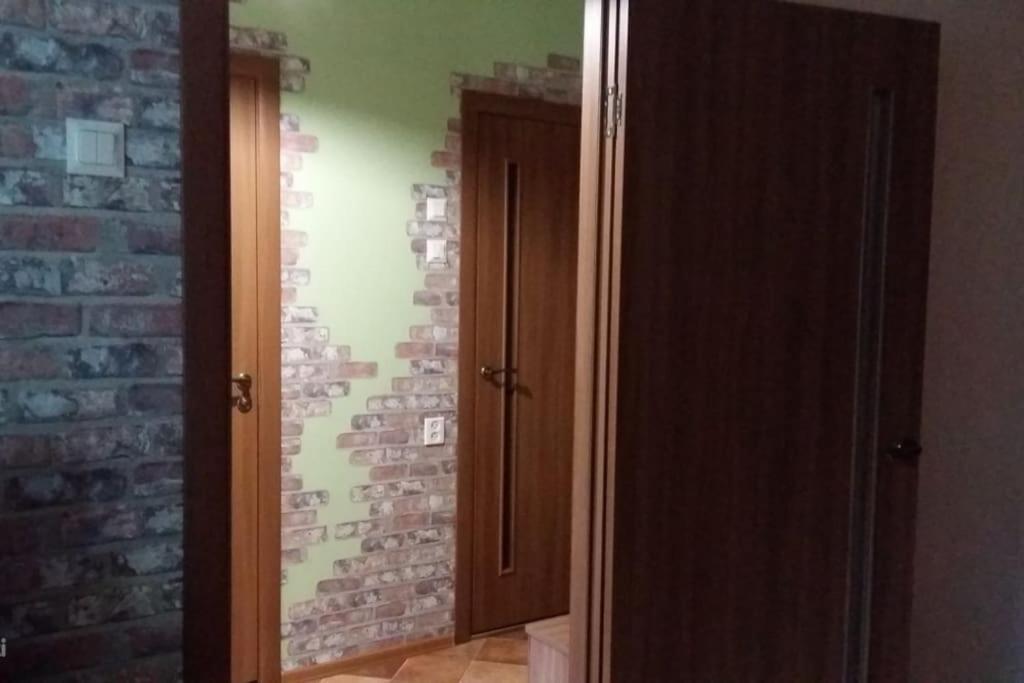 Apartments Near The Center And Airport Tallinn Bagian luar foto